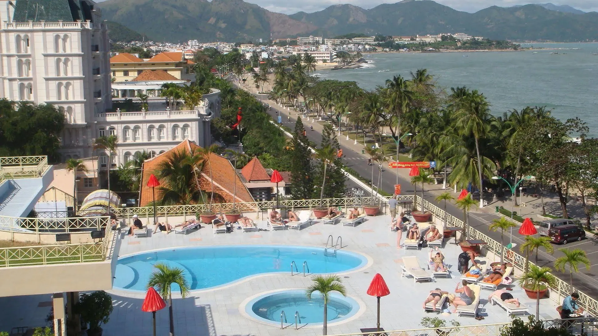 Yasaka Saigon Nha Trang Hotel & Spa